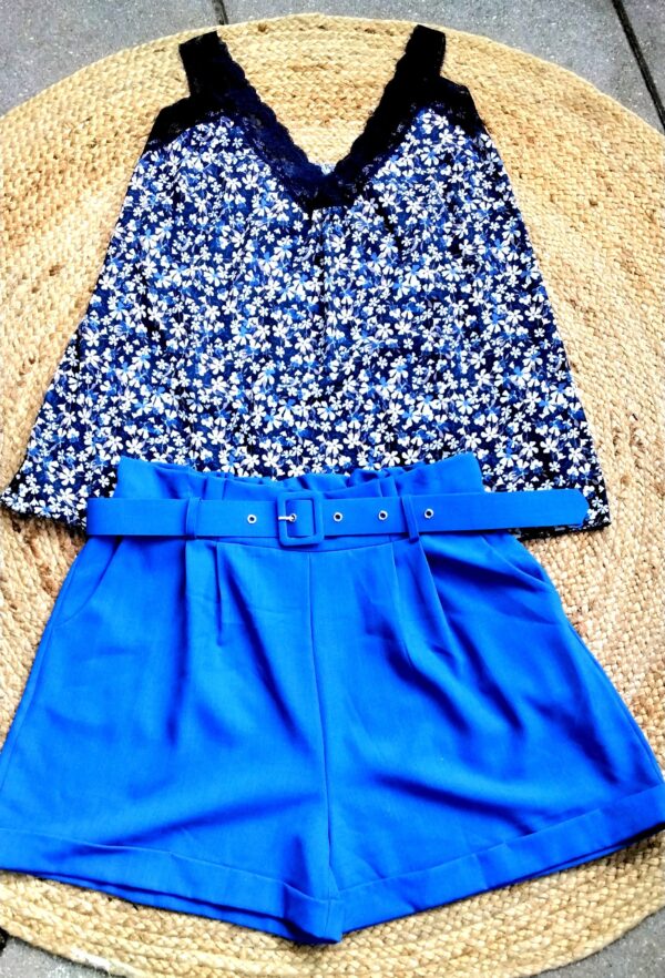 Short bleu roi belle taille