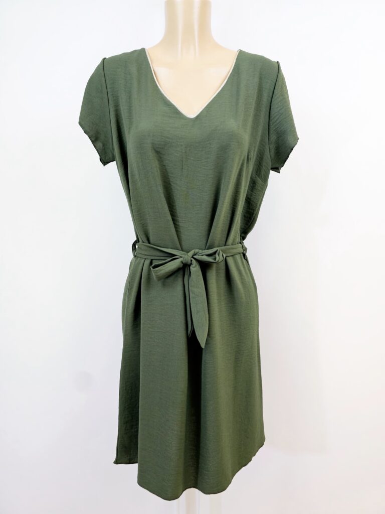 Robe kaki d'été fluide avec ceinture