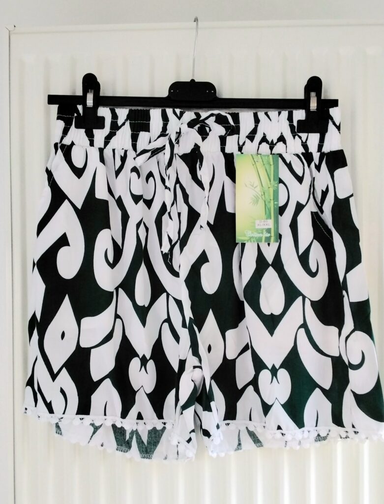 Short imprimé Kaki et Blanc