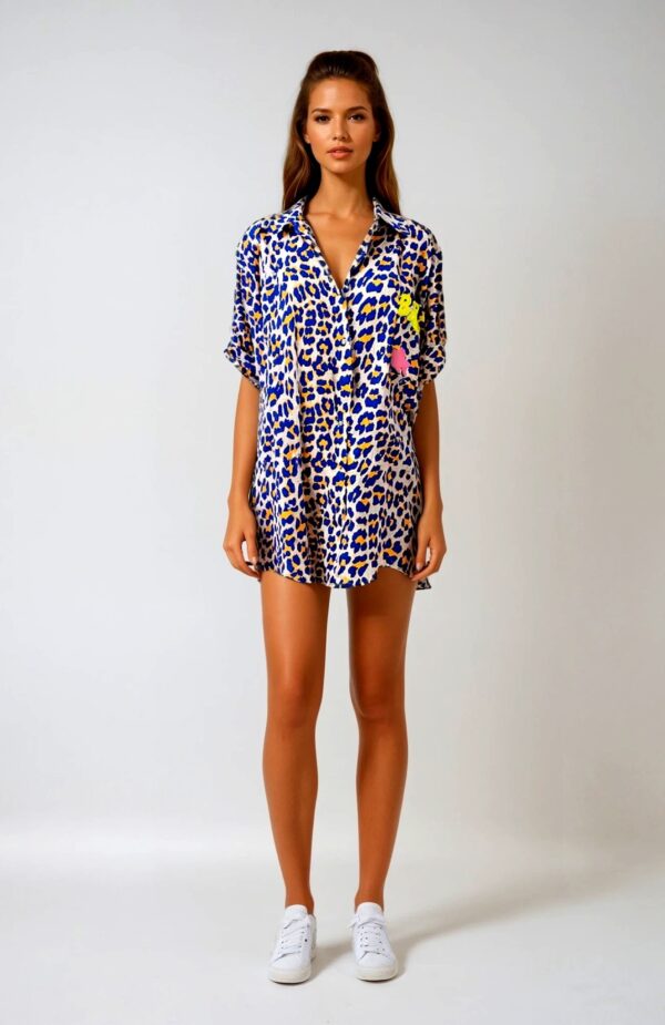Chemise Léopard Oversize Femme – Look Tendance Été 2025Chemise Léopard Oversize Femme – Look Tendance Été 2025 – Image 2Chemise Léopard Oversize Femme – Look Tendance Été 2025 – Image 3Chemise Léopard Oversize Femme – Look Tendance Été 2025 – Image 4Chemise Léopard Oversize Femme – Look Tendance Été 2025 – Image 5Chemise Léopard Oversize Femme – Look Tendance Été 2025 – Image 6 Chemise Léopard Oversize Femme – Look Tendance Été 2025