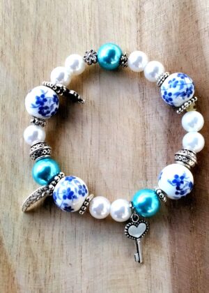 Bracelet Perles Extensibles Bleues et Blanches