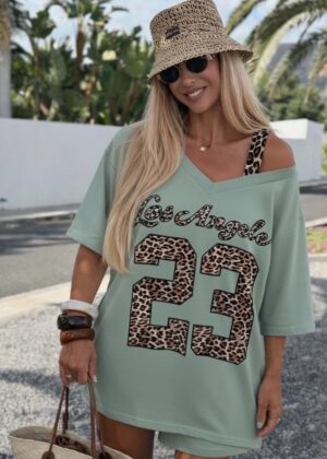 T-shirt Oversize " Los Angeles 23 " - Imprimé Léopard Vert Sauge Style Californien